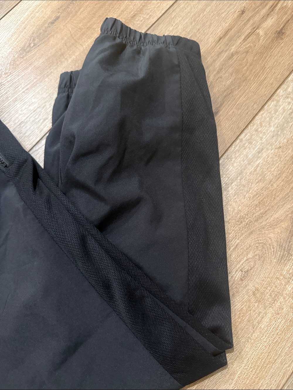Nike Black Track Pants with White Swoosh Boys Size Medium - Picture 3 of 4